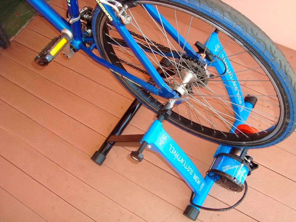 Brasileiro-cria-dispositivo-que-faz-qualquer-bicicleta-gerar-energia