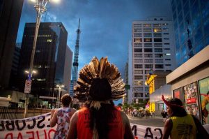 Intervenção de indígenas na Avenida Paulista