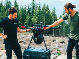 drones plantar árvores Flash Forest