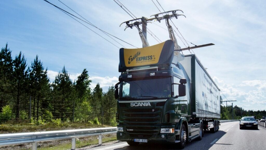 caminhões elétricos