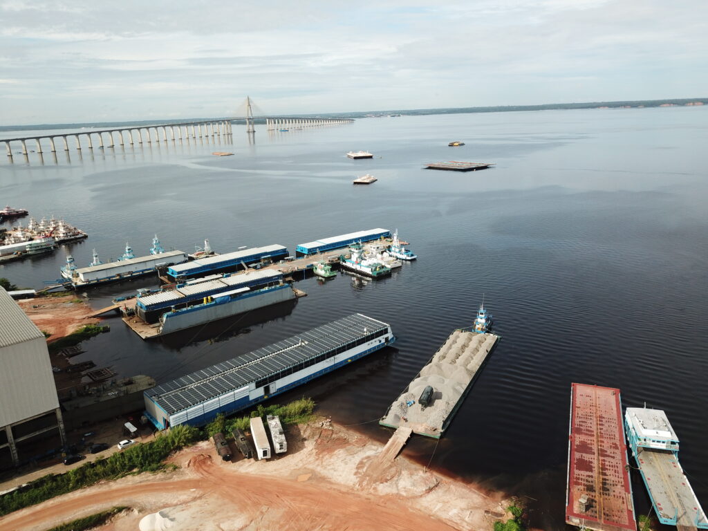 Brasil terá primeira fábrica flutuante movida a energia solar do mundo