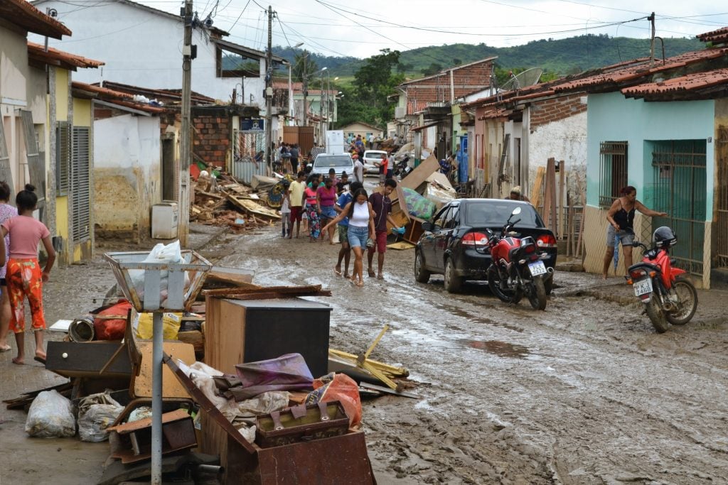 Saiba como ajudar as vítimas das chuvas na Bahia