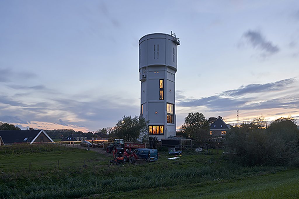 casa torre caixa d'água