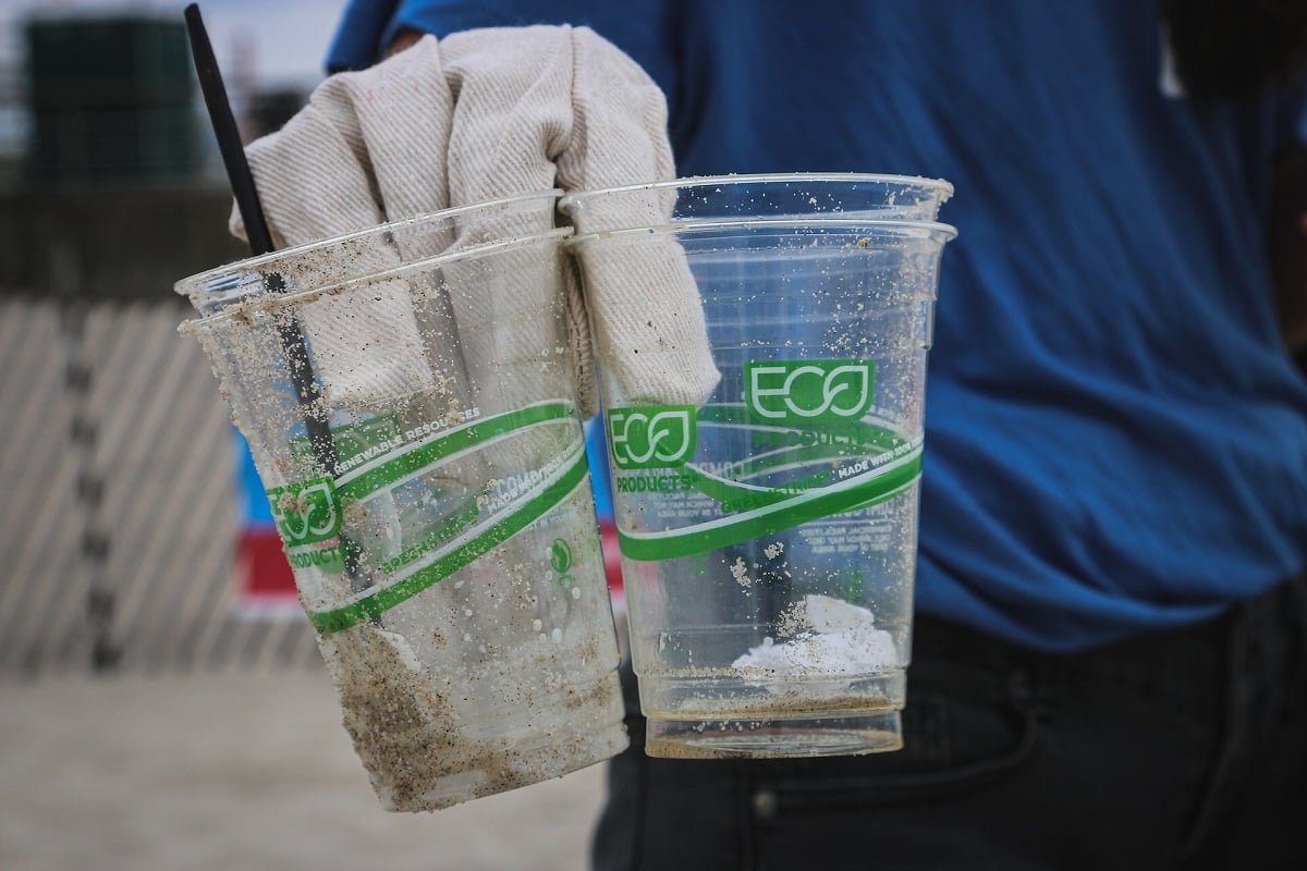 O desafio (e o risco) de comprovar o plástico reciclado na embalagem