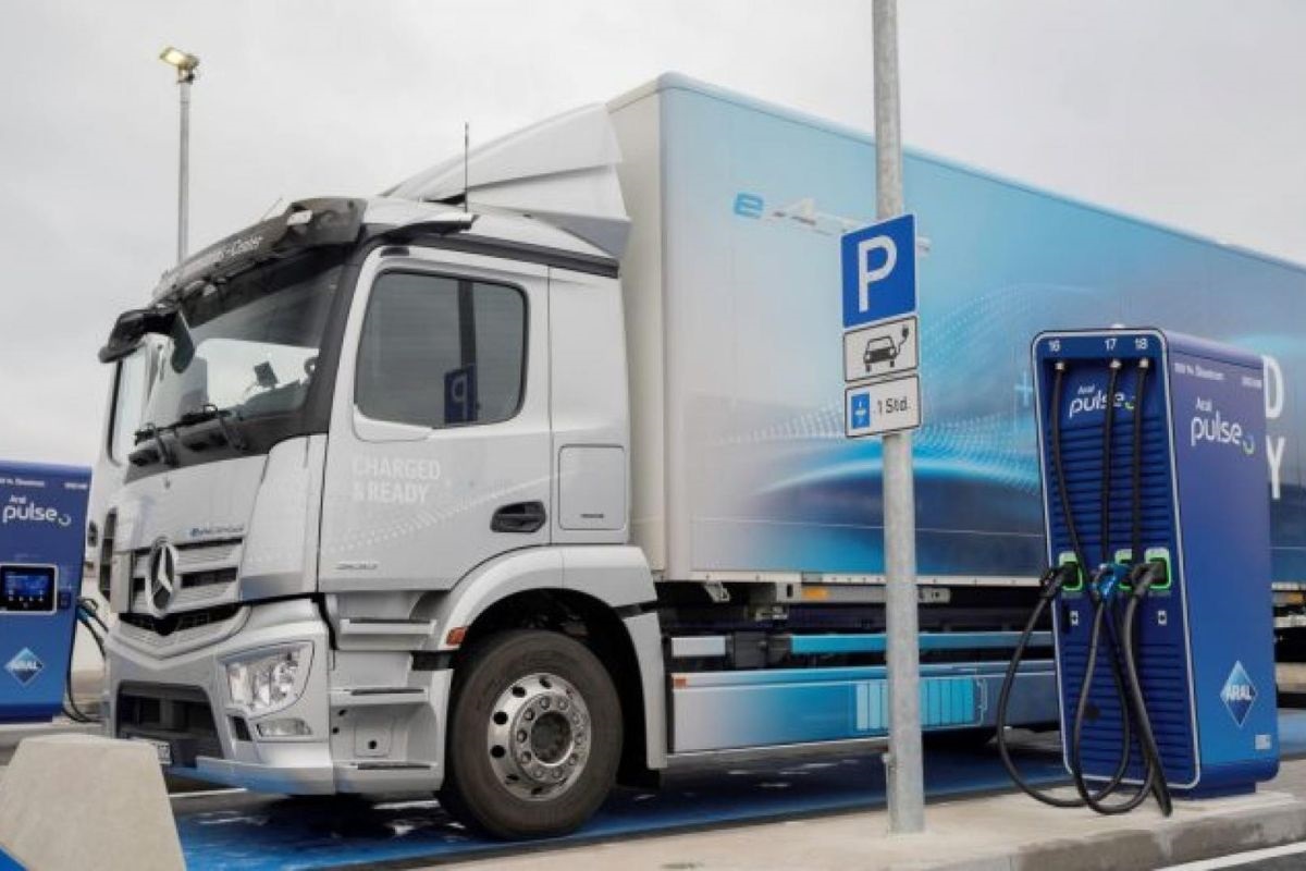 Deutschland startet Route mit Ladegeräten für Elektro-Lkw