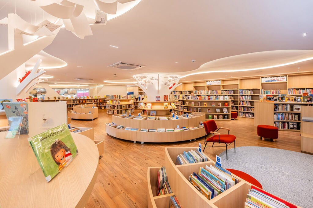 biblioteca floresta de livros