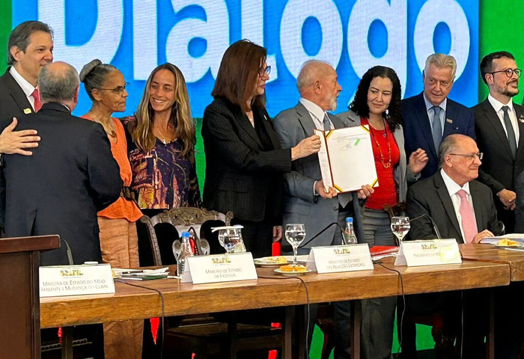 assinatura Estratégia Nacional de Economia Circular