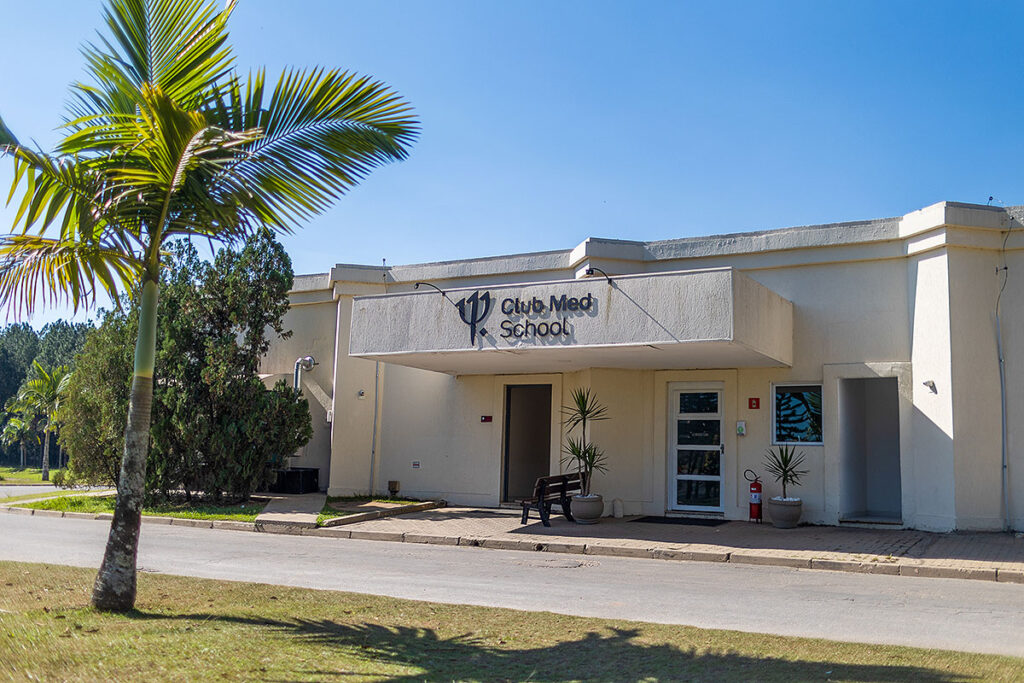 Club Med School