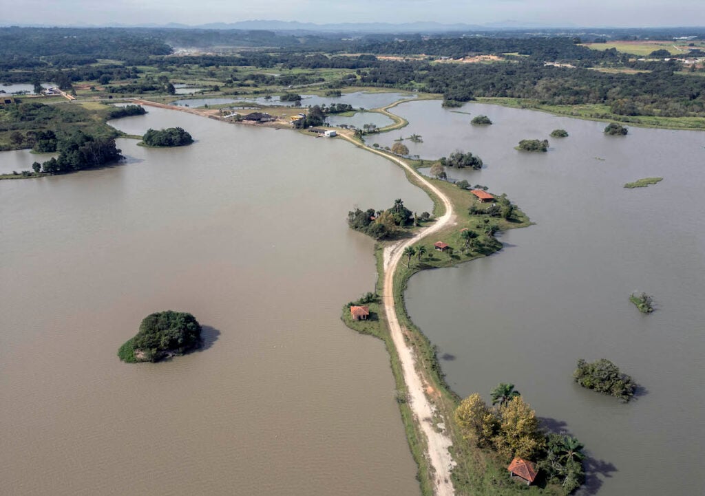 curitiba parques alagaveis