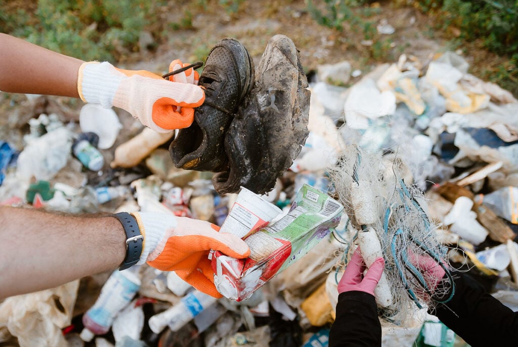 resíduos recolhidos por ecobarreira