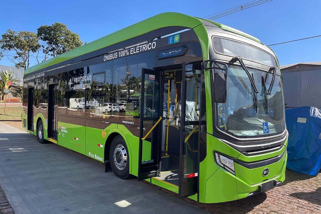 ônibus elétrico DW9 BYD