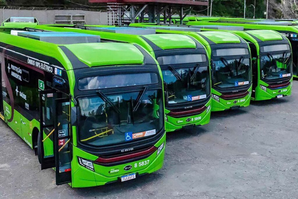 ônibus elétricos DW9 BYD