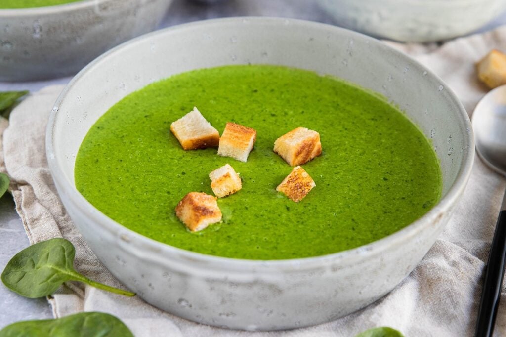 sopa de espinafre