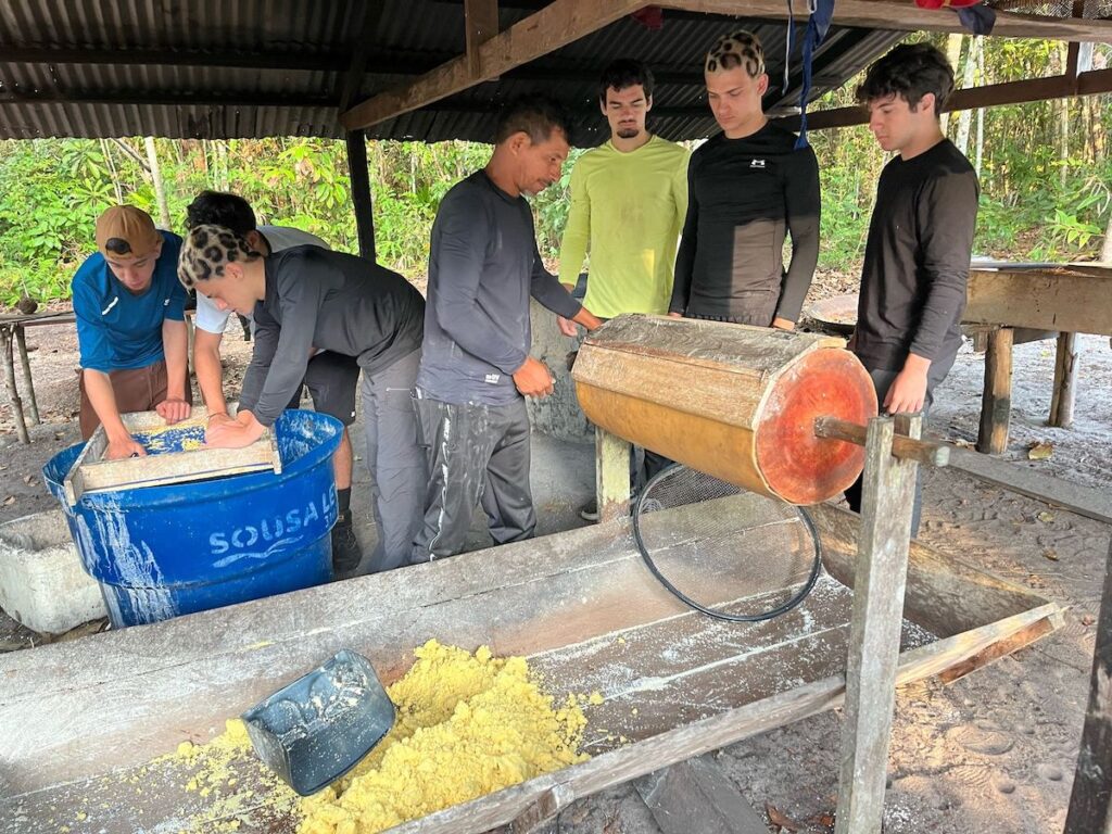 estudantes amazonia