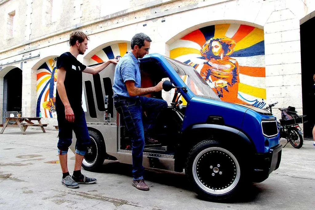 mini carro pedalável