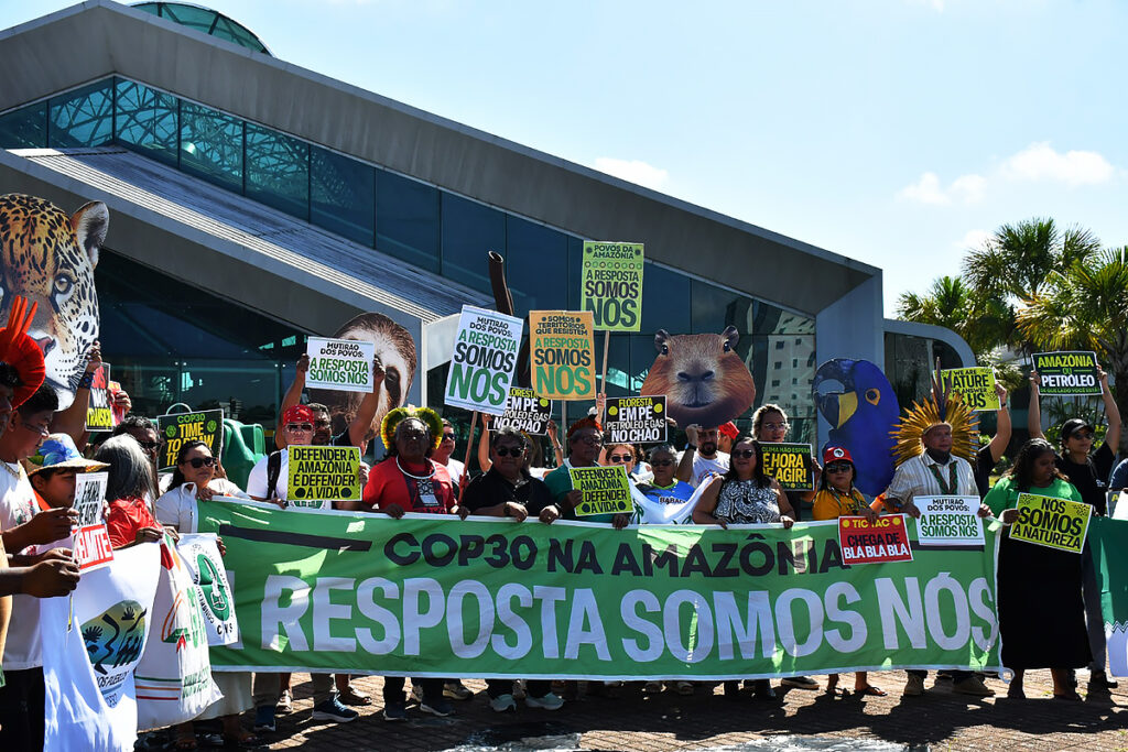 indígenas "a resposta somos nós"
