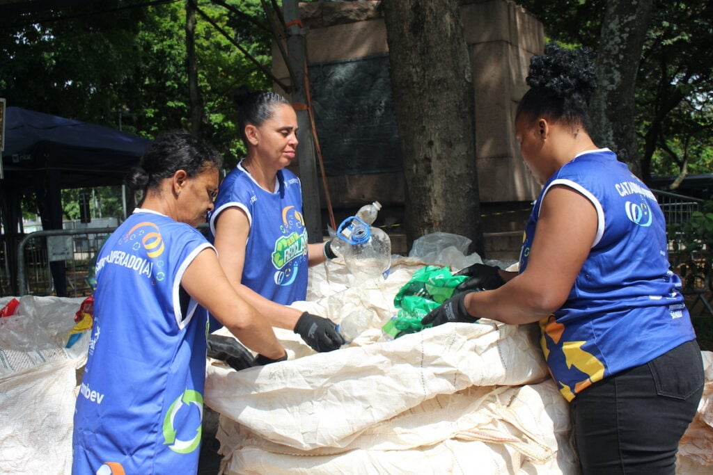 Bloco da Reciclagem