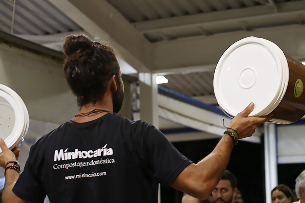 palestra sobre compostagem