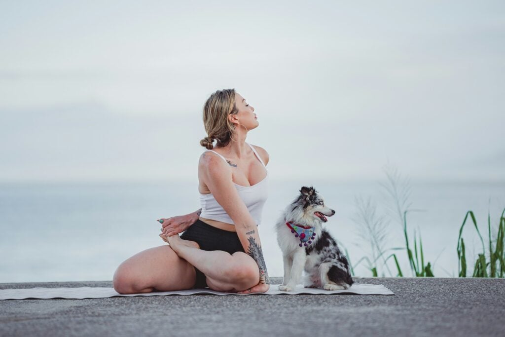 cachorro yoga